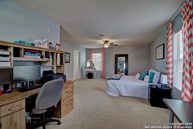 3906 Azalea Breeze Property Photo 18