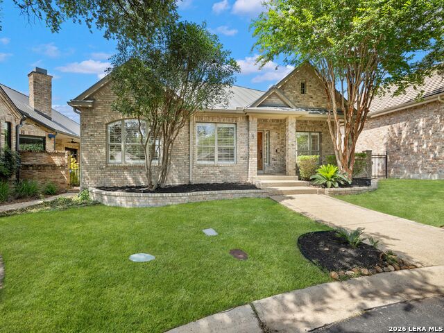 5 Burnham Glen Property Photo 2