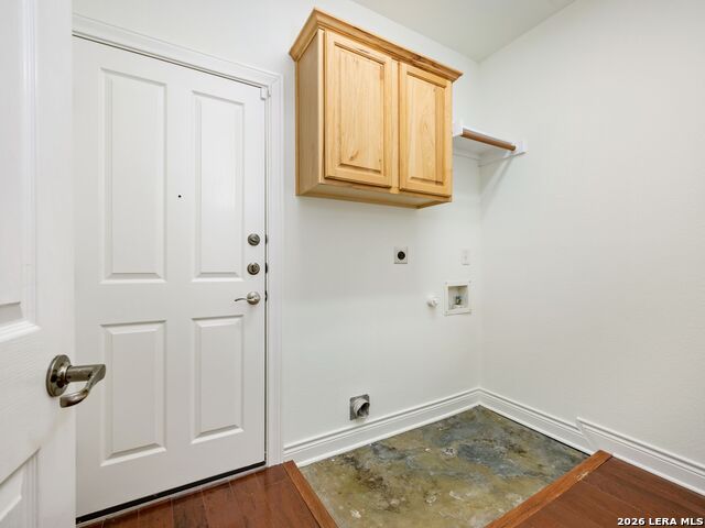 5 Burnham Glen Property Photo 27
