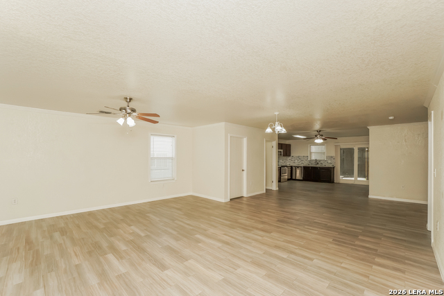 5915 Iris Property Photo 4