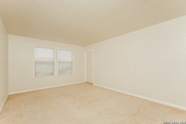 5915 Iris Property Photo 8