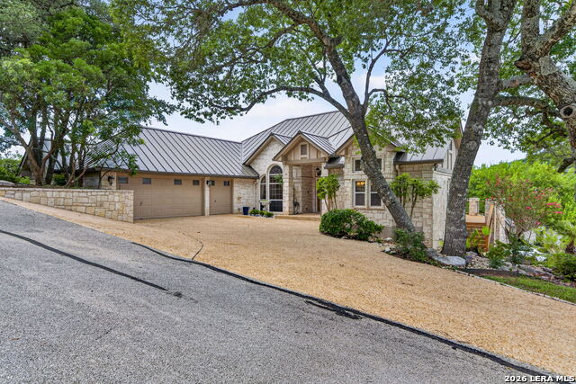 112 Hummingbird Hill Dr Property Photo 1