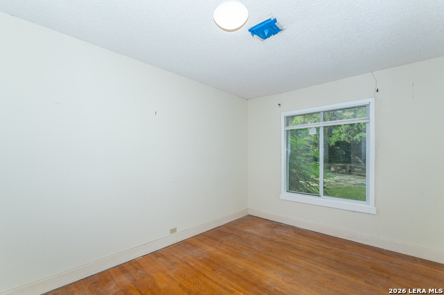 112 Tuttle Rd Property Photo 28