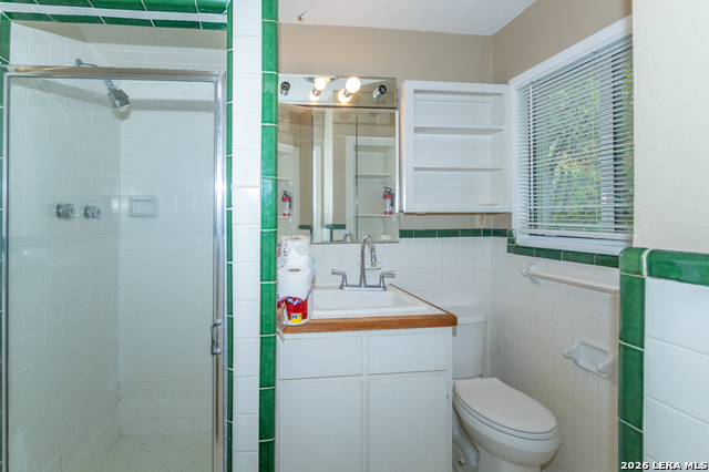 112 Tuttle Rd Property Photo 38