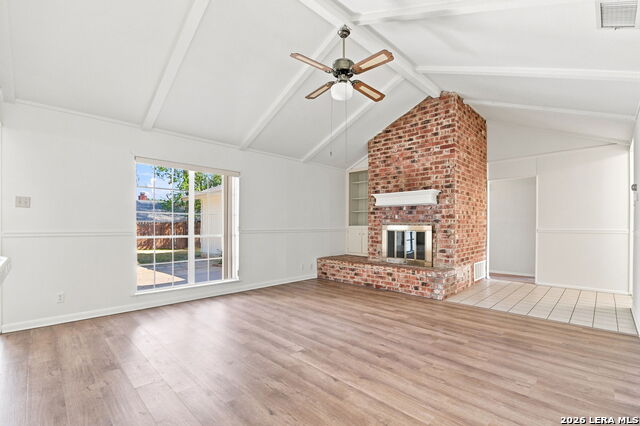 1919 Oakshire St Property Photo 5