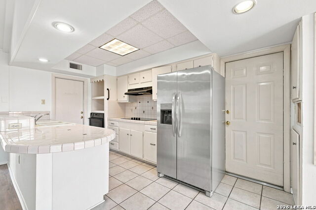 1919 Oakshire St Property Photo 7