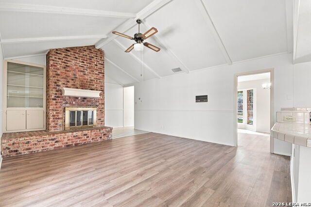 1919 Oakshire St Property Photo 13