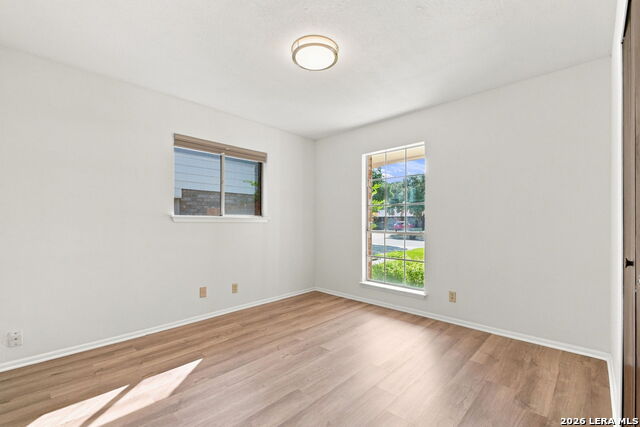 1919 Oakshire St Property Photo 24