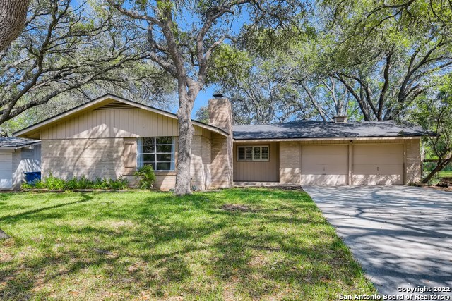3210 Nantucket Dr Property Photo 1