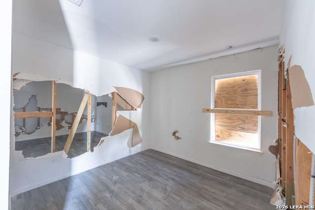 1007 Yucca St Property Photo 6