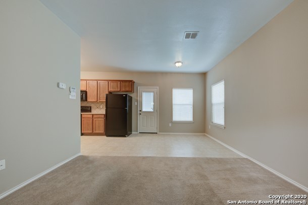 5439 Bright Run Property Photo 3