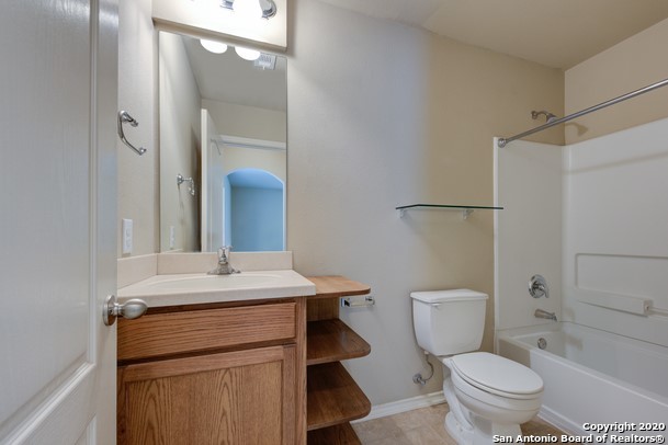 5439 Bright Run Property Photo 11