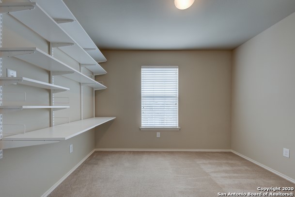 5439 Bright Run Property Photo 13
