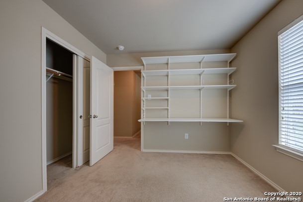 5439 Bright Run Property Photo 14