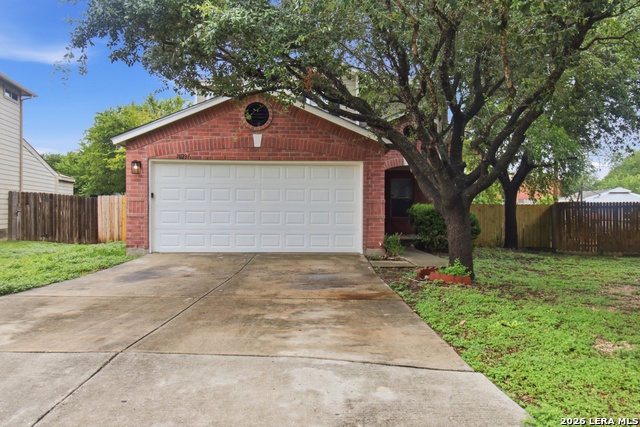 10231 Shady Meadows Property Photo 1