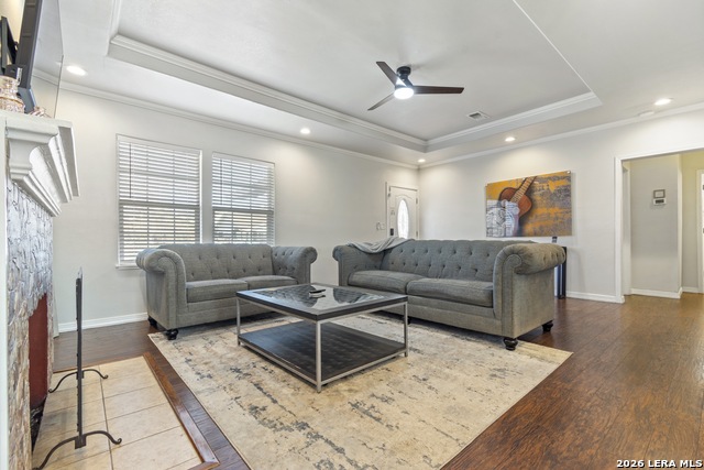 520 Cincinnati Property Photo 3