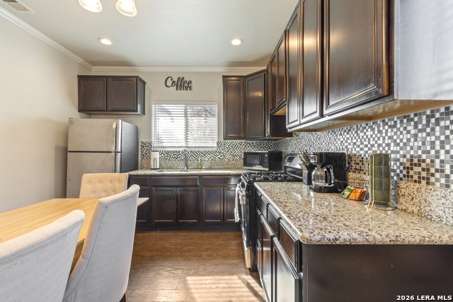 520 Cincinnati Property Photo 10
