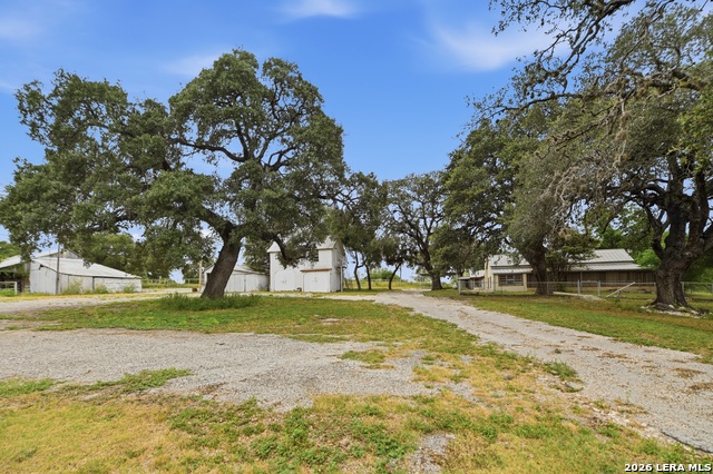 8811 Fm 471 Property Photo 2