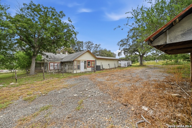 8811 Fm 471 Property Photo 23