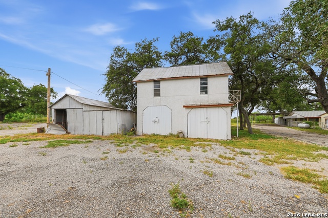 8811 Fm 471 Property Photo 24
