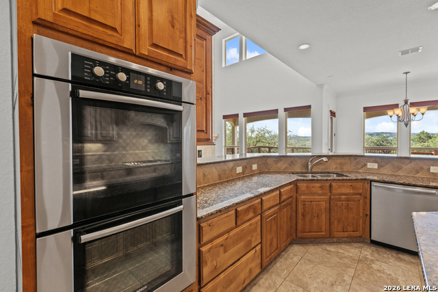 623 Sentry Hl Property Photo 13