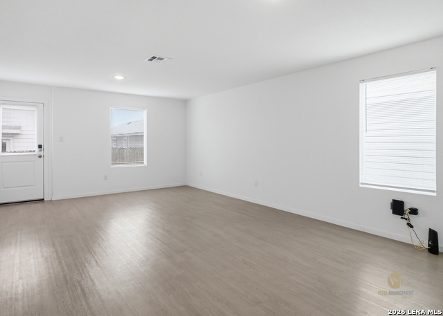 20450 Onyx Ring Property Photo 4