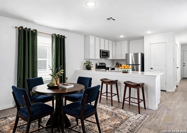 20450 Onyx Ring Property Photo 5