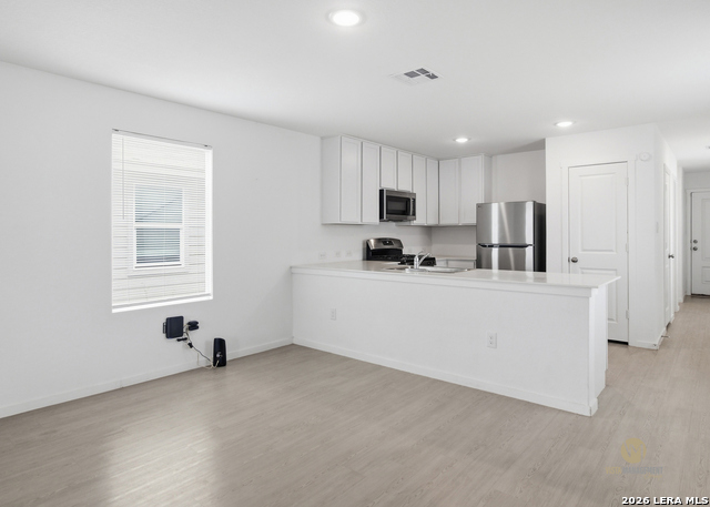 20450 Onyx Ring Property Photo 6