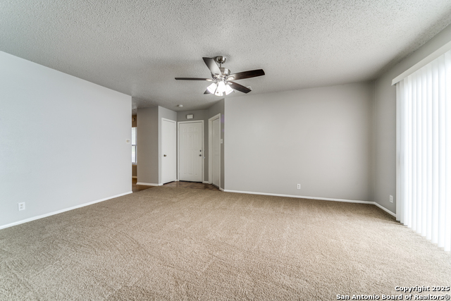 7359 Corian Park Property Photo 6