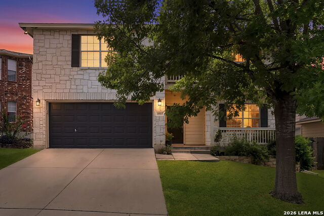 1015 Magnolia Bnd Property Photo 1