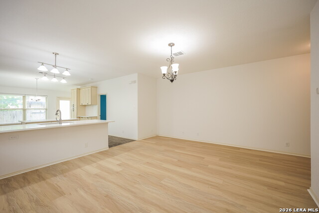 5430 Bright Property Photo 6