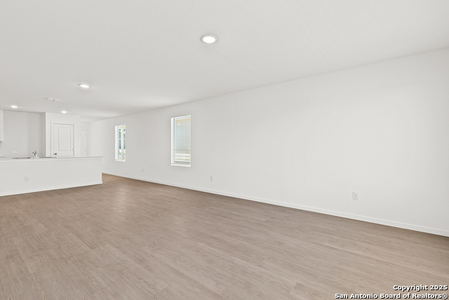 5206 Morgan Crst Property Photo 9