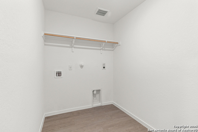 5206 Morgan Crst Property Photo 17