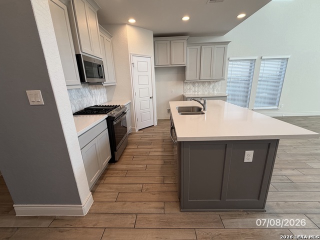 1904 Edgecreek Property Photo 5