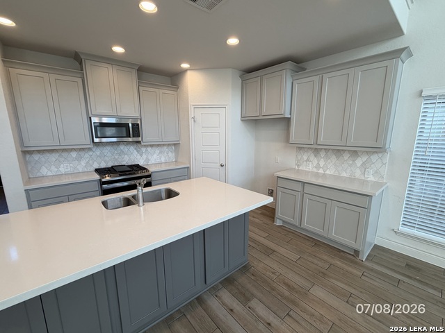 1904 Edgecreek Property Photo 6