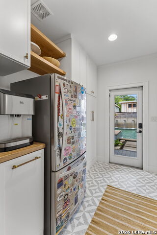 247 Montclair St Property Photo 12