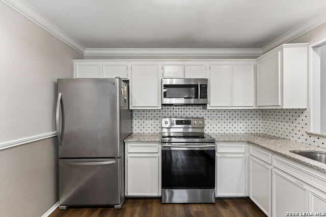 16806 Brookwood Property Photo 22