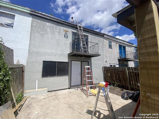 1208 Churing Dr Property Photo 18