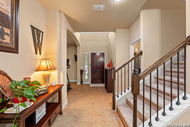 129 Benton Dr Property Photo 4