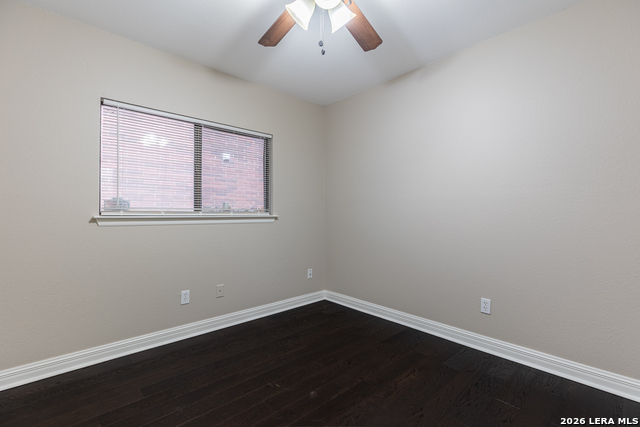21514 Longwood Property Photo 9