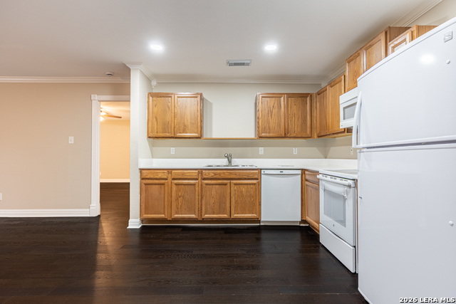 21514 Longwood Property Photo 18