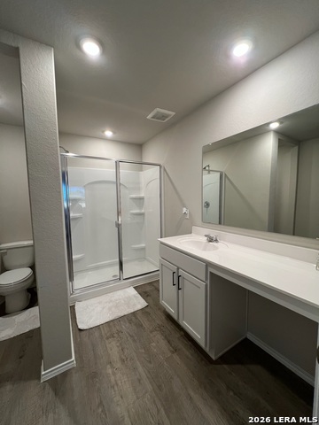 8824 Broad Wing Dr Property Photo 9