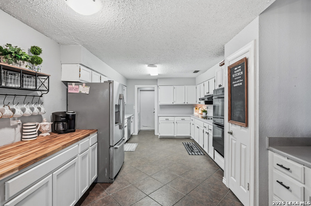 3729 Hunters Glen Property Photo 15