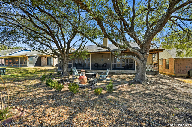 3729 Hunters Glen Property Photo 38