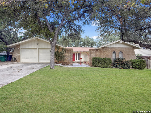 14707 Chimney Way Property Photo 2