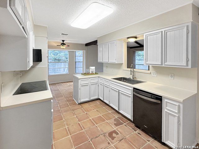 14707 Chimney Way Property Photo 7