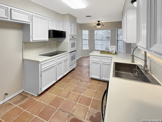 14707 Chimney Way Property Photo 17