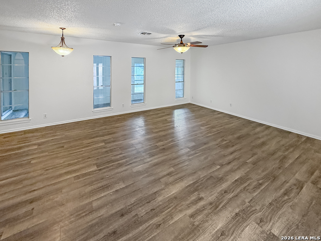 14707 Chimney Way Property Photo 49