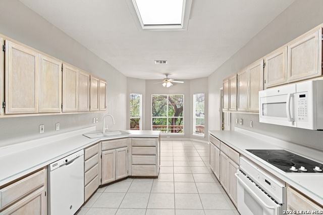 13719 Chittim Woods Property Photo 7