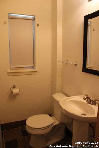140 Arvin Dr Property Photo 16